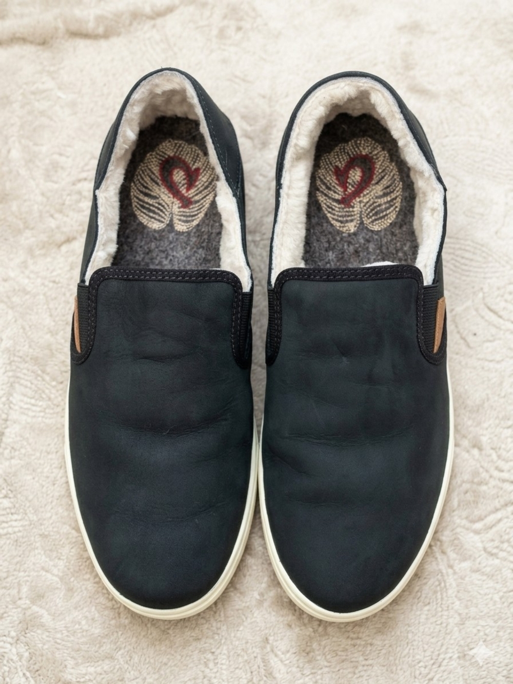 OluKai Women's Black Slip-On Shearling-Lined Loafers with Tan Accent